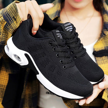 Supreme Max Comfort Womens